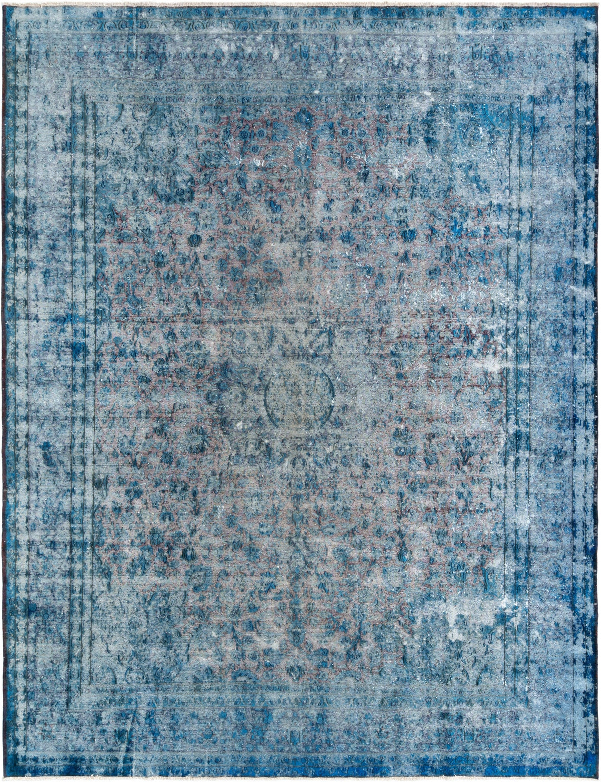 396 x 305 Vintage Royal