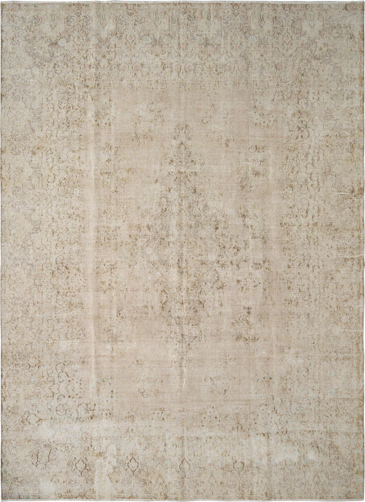 400 x 294 Vintage Royal