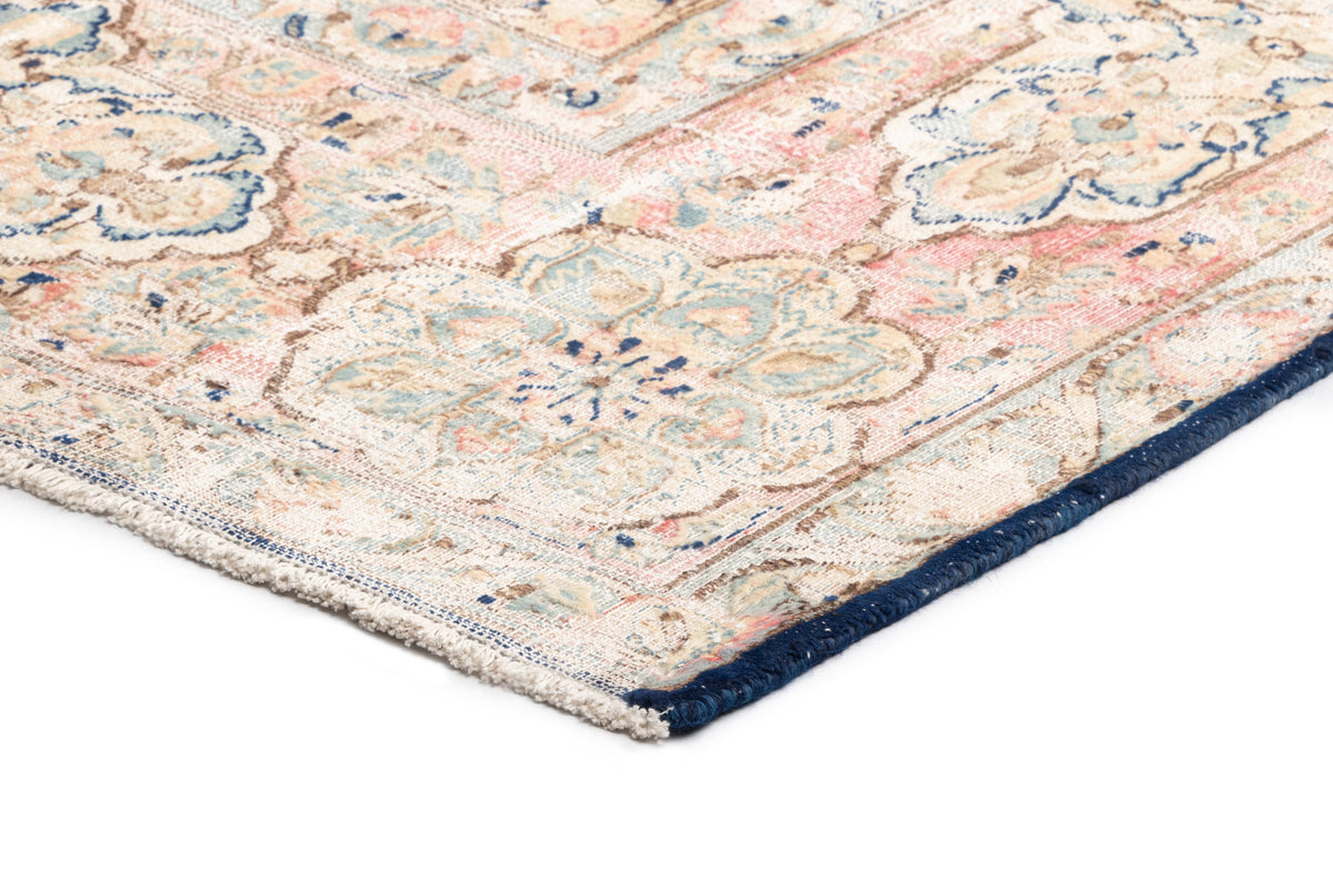 382x294 Vintage Royal