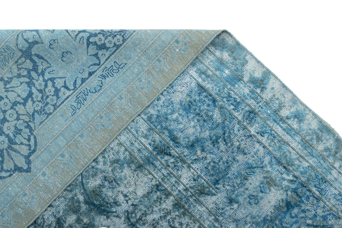 385x291 Vintage Royal