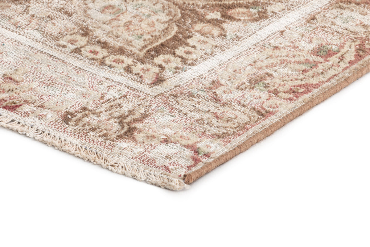 126 x 90 Vintage Royal