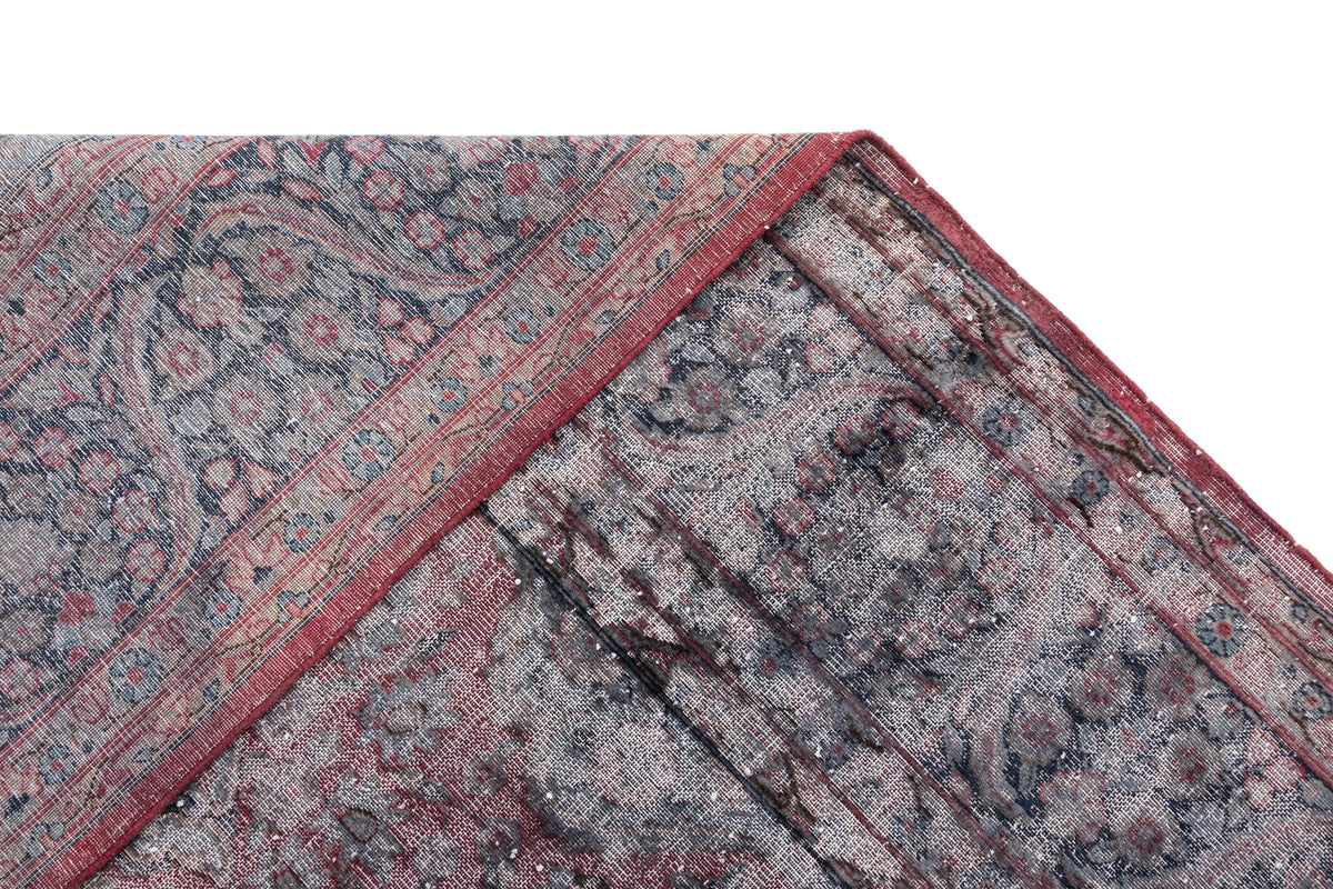 380 x 296 Vintage Royal