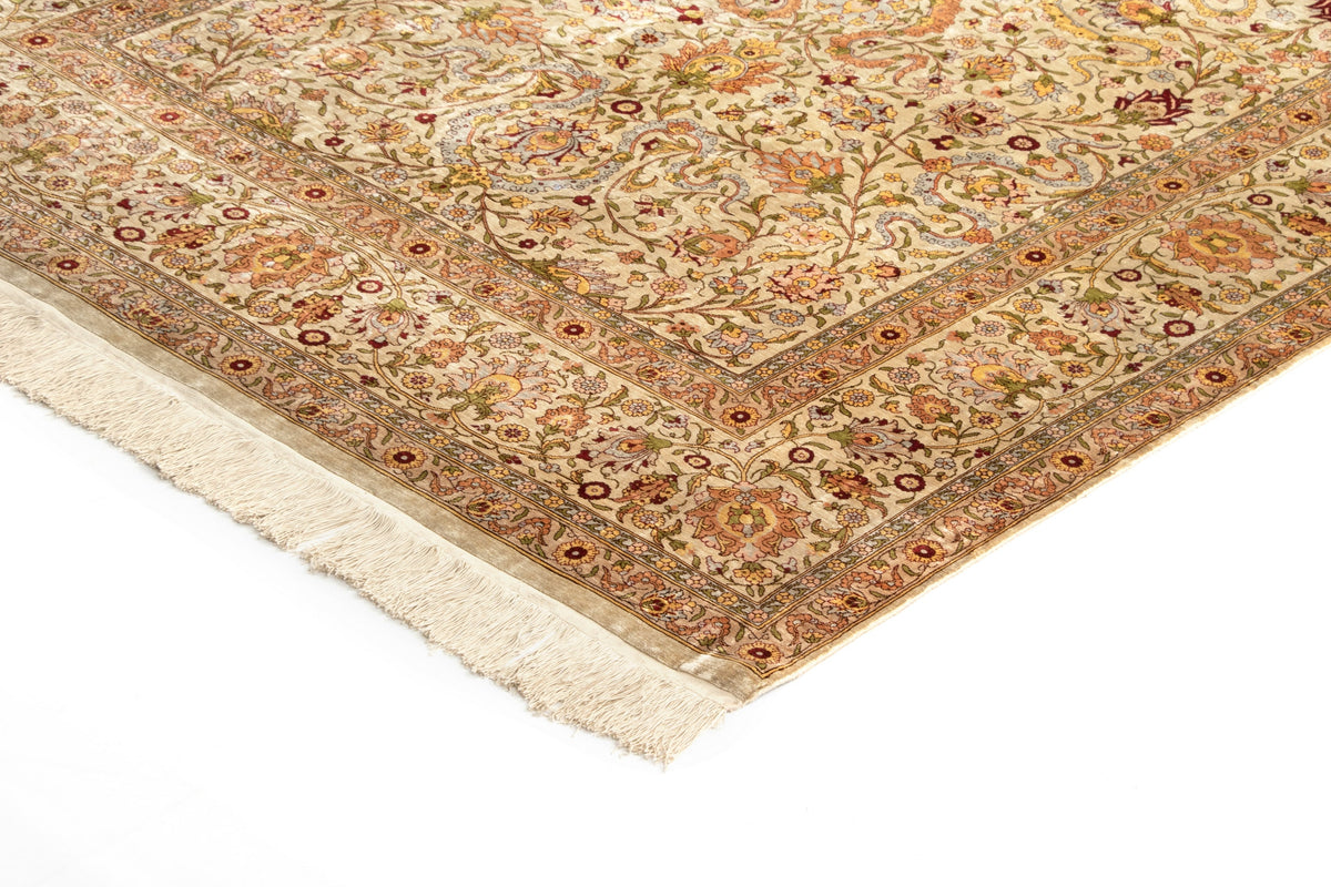 225 x 142 Hereke Seide