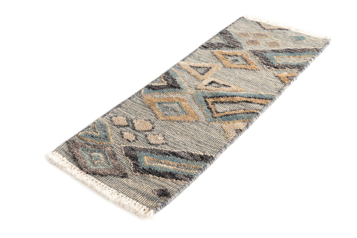 83 x 31 Relief Carpet