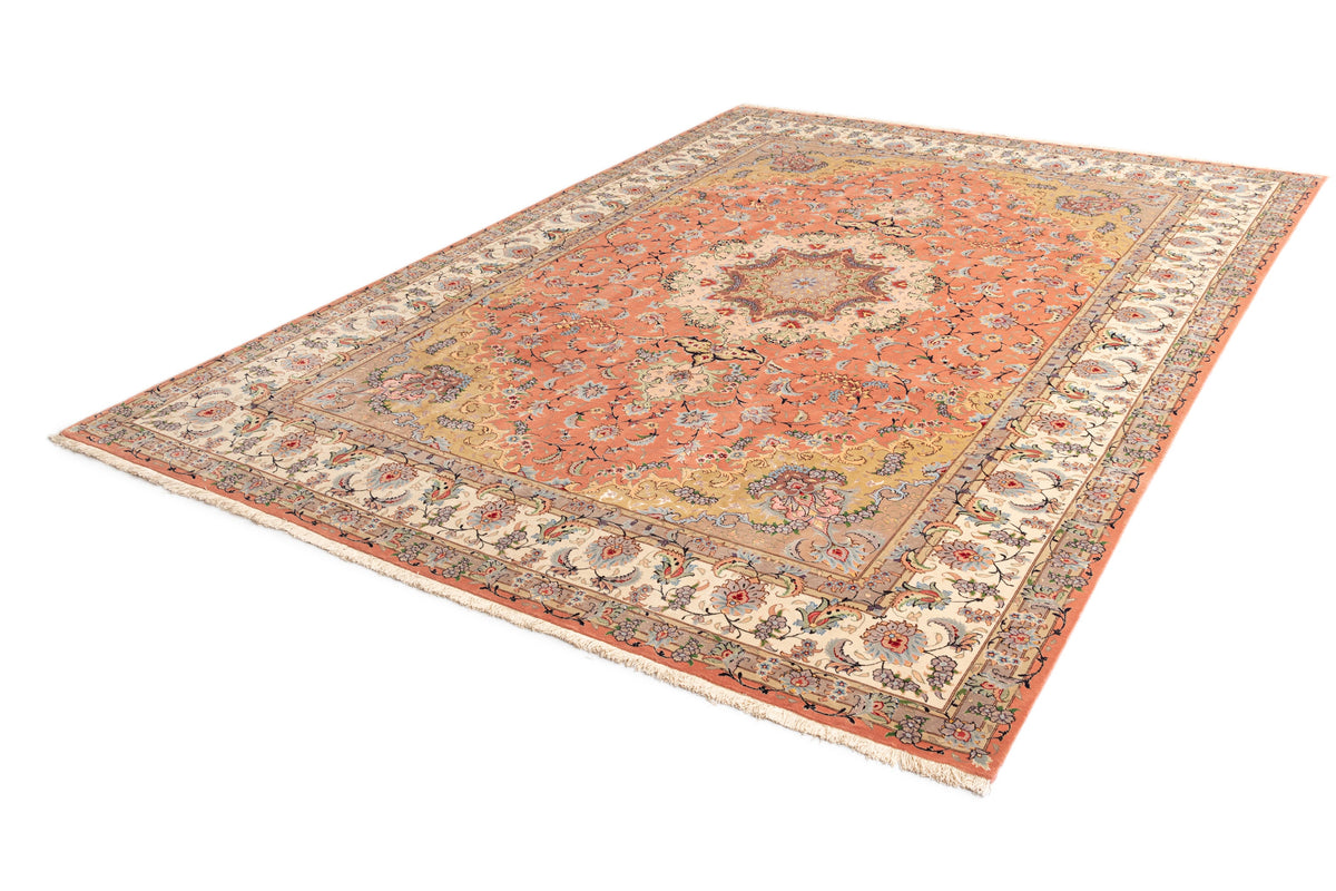 350x249 Tabriz con seta