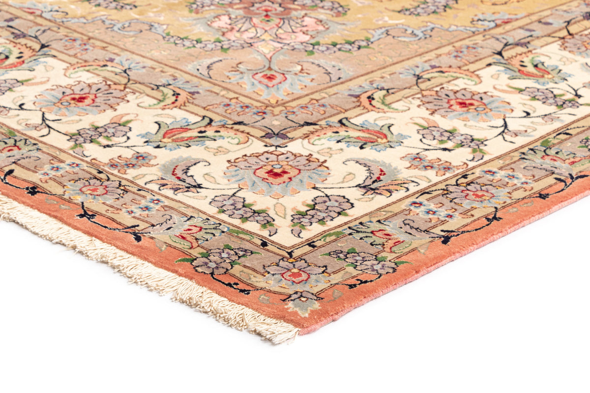 350x249 Tabriz con seta