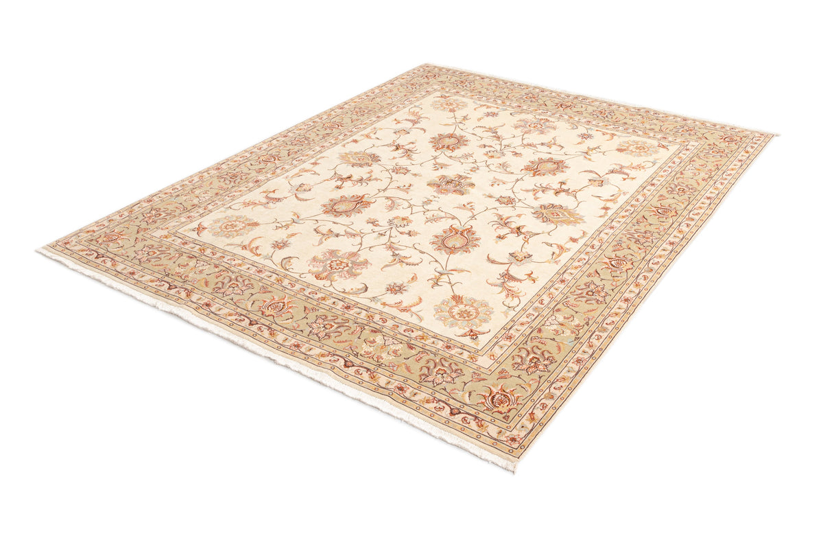 241x203 Tabriz con seta