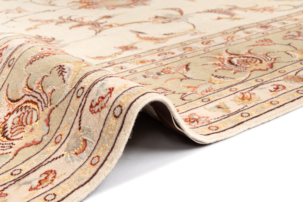 241x203 Tabriz con seta