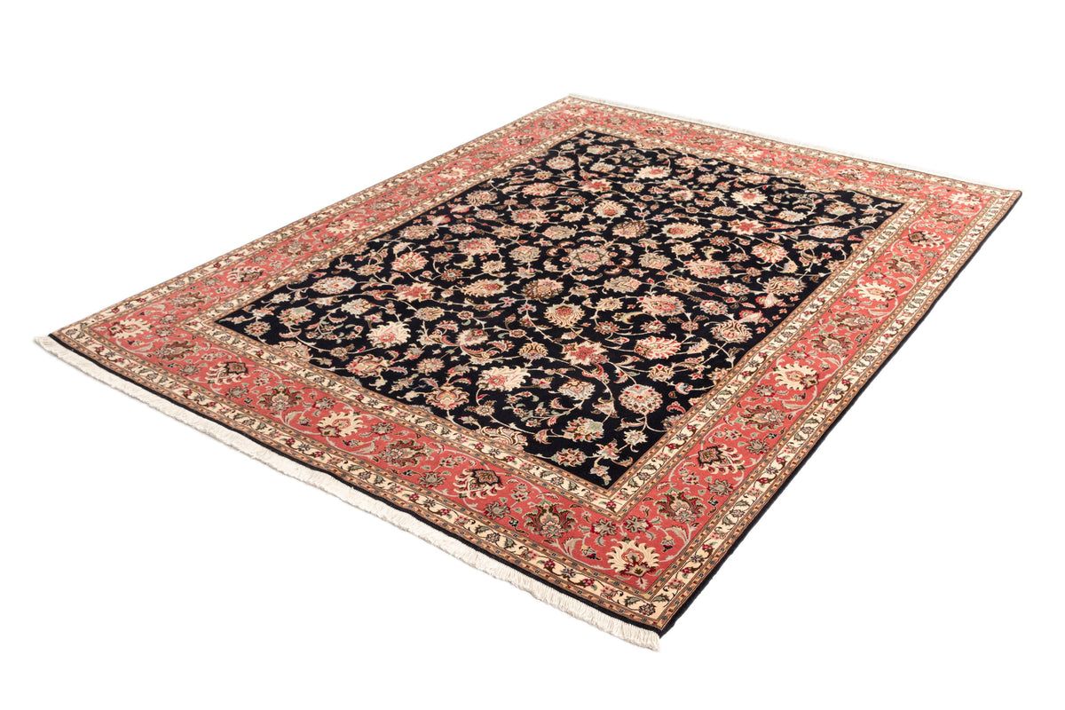 266x204 Tabriz with silk