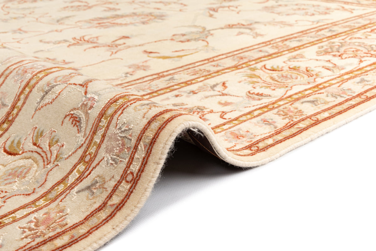 255x201 Tabriz con seta