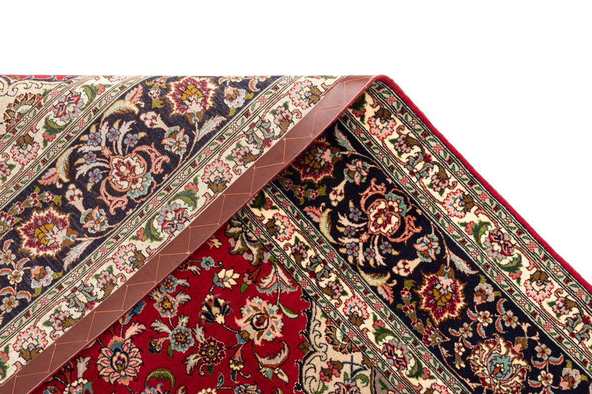 218x203 Tabriz con seta