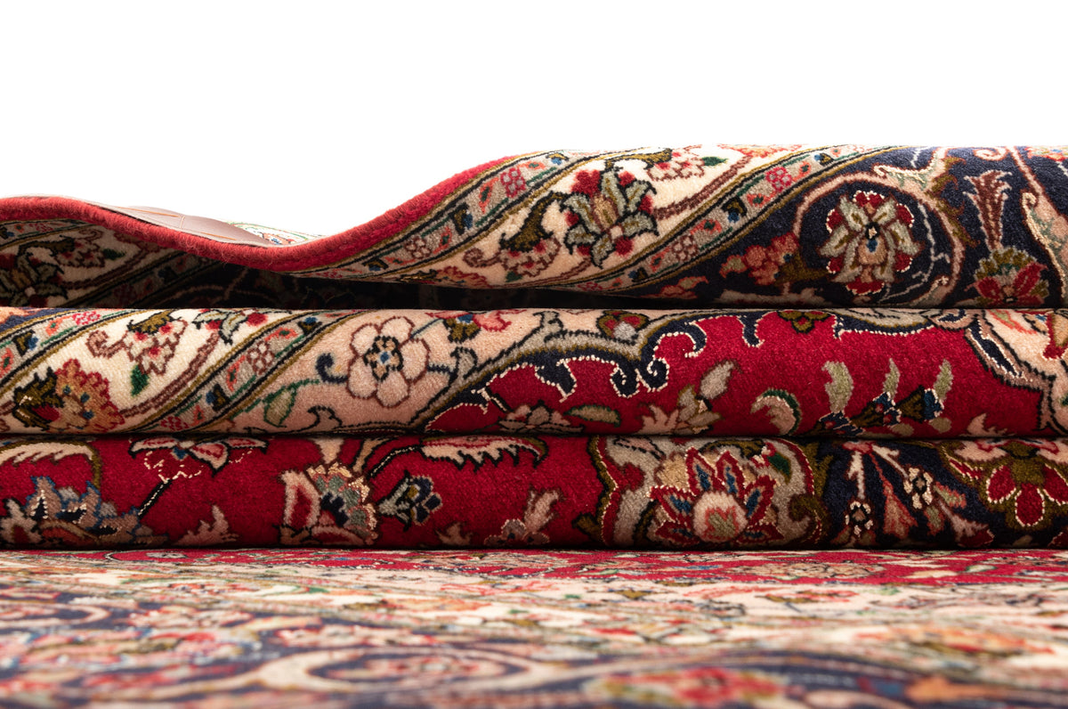 207x204 Tabriz con seta