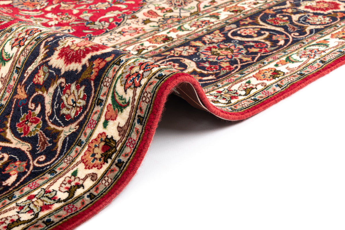 207x204 Tabriz con seta