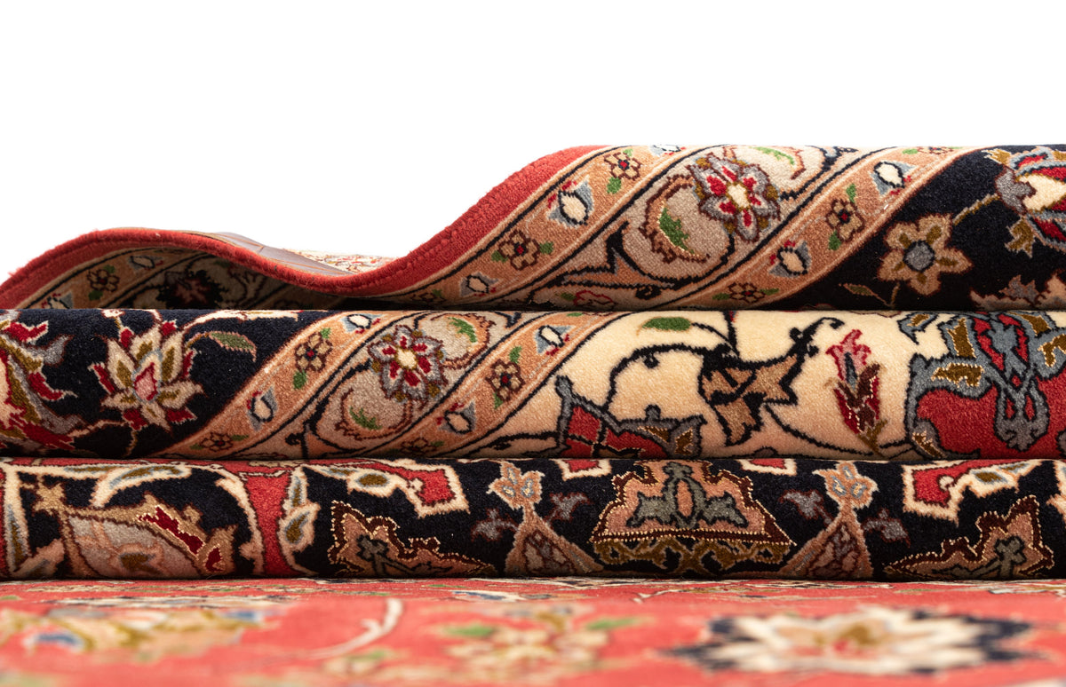 338x253 Tabriz con seta