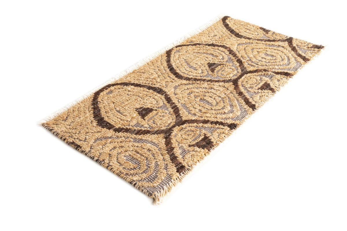 82 x 39 Relief Carpet