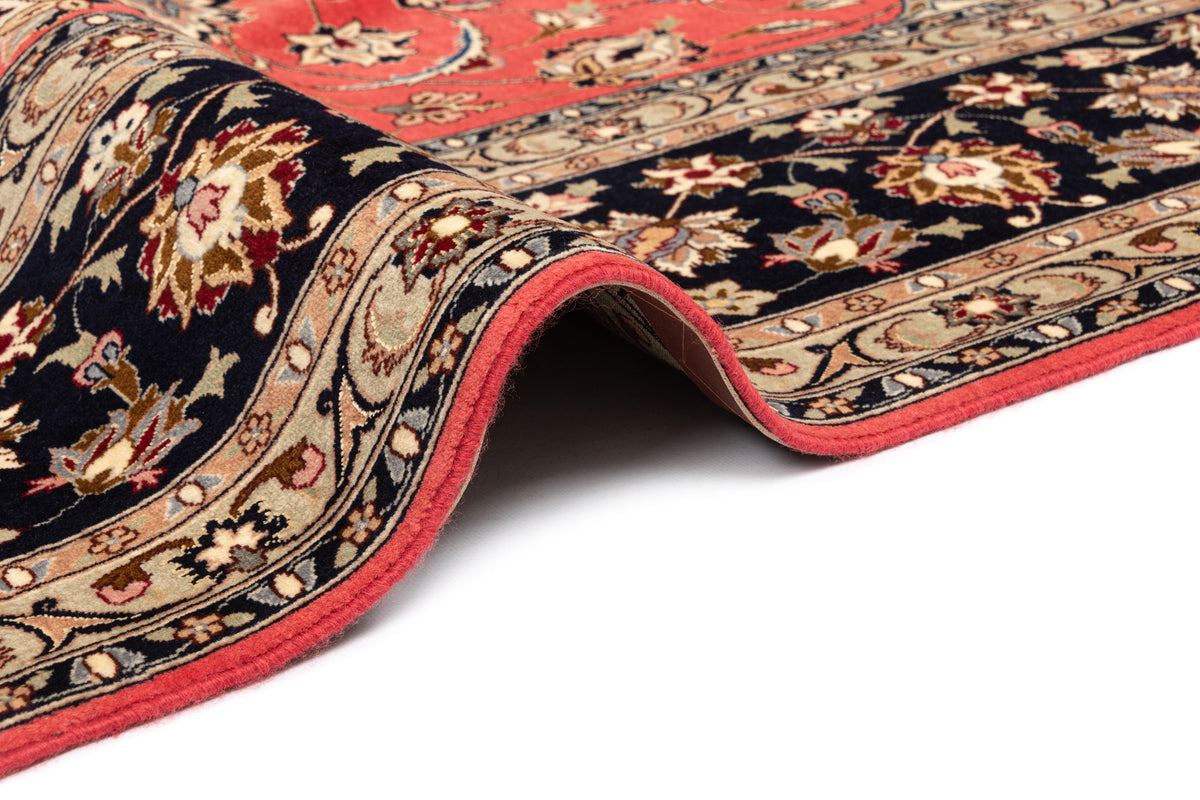 365x251 Tabriz avec soie