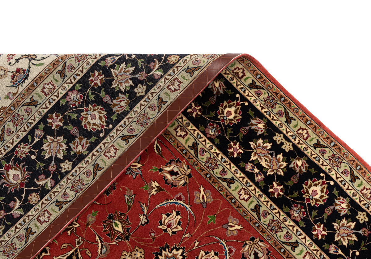 353x250 Tabriz avec soie