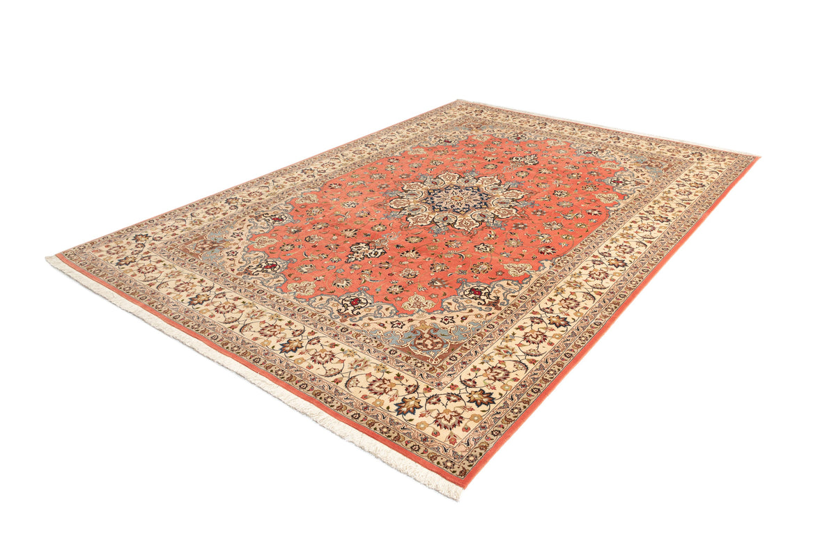 362x253 Tabriz with silk