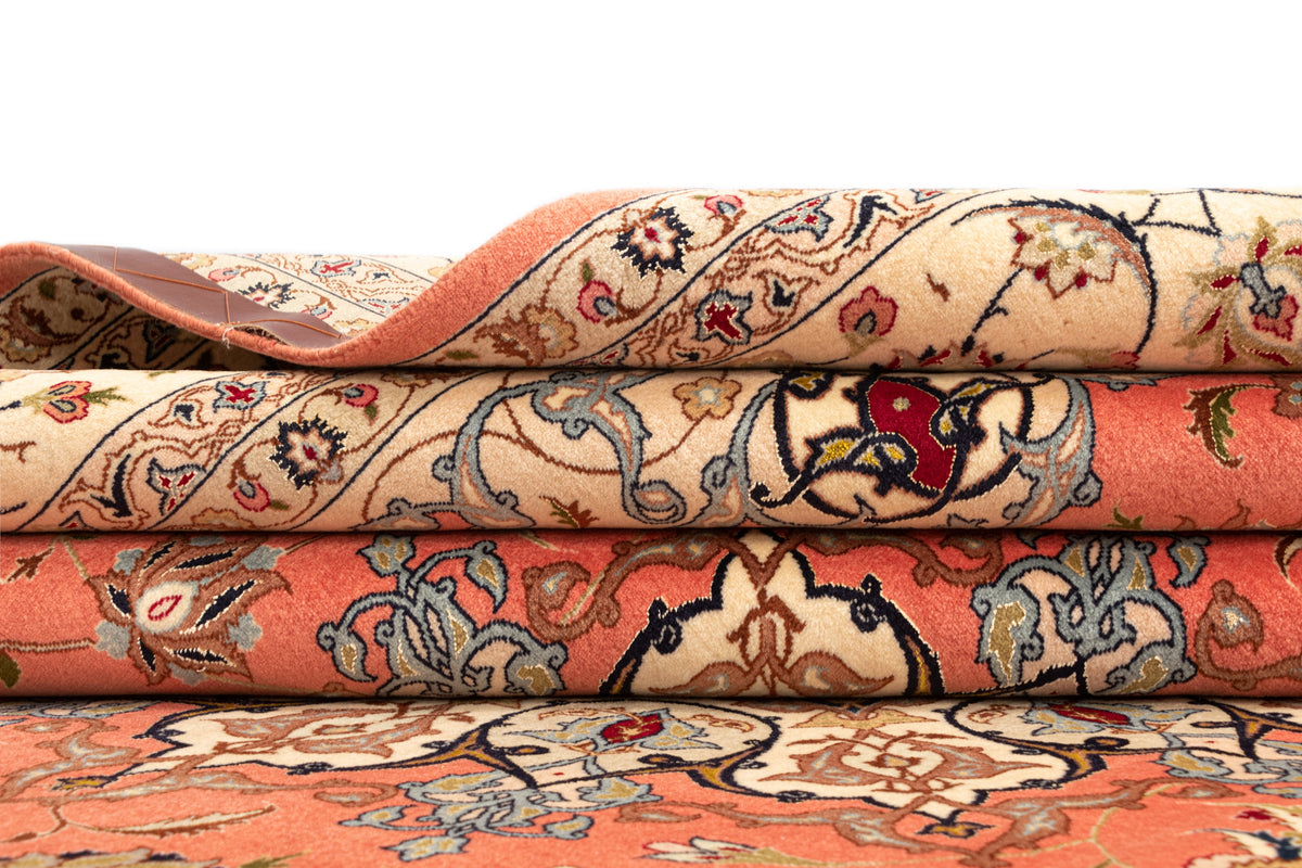 362x253 Tabriz with silk