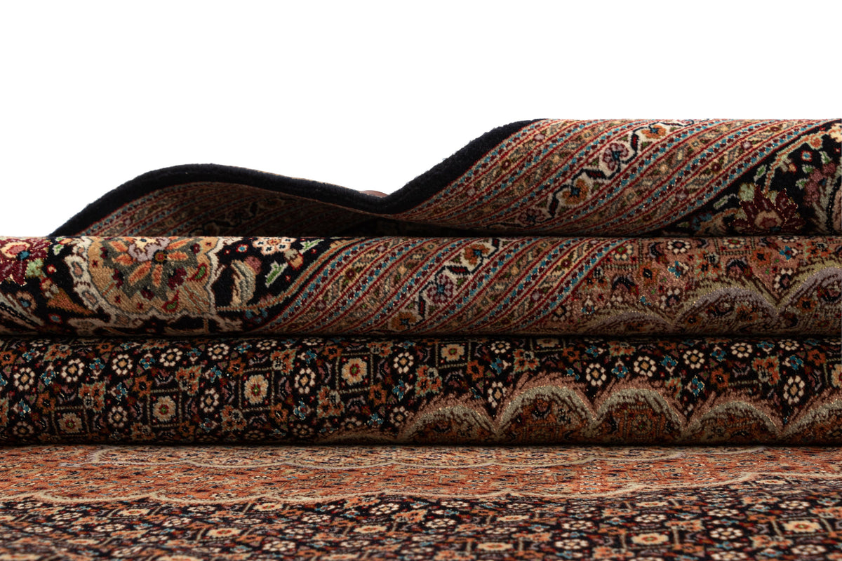 357x255 Tabriz Mahi