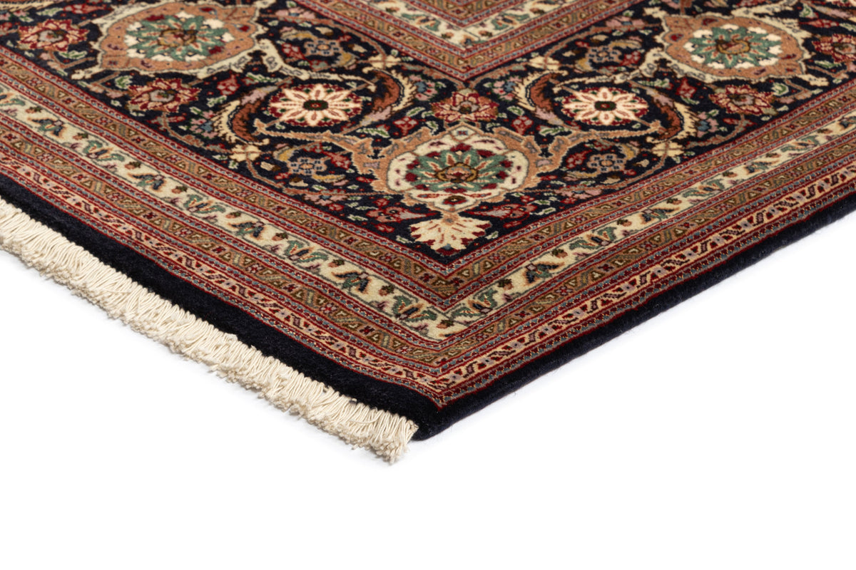 370x248 Tabriz Mahi