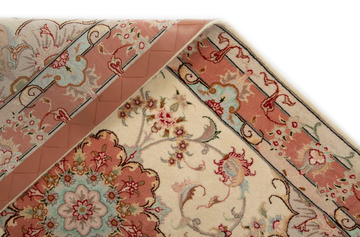 434x86 Tabriz with silk