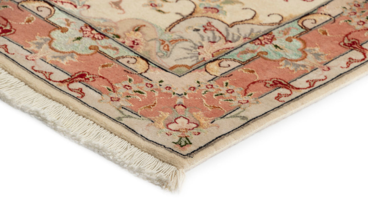 434x86 Tabriz with silk