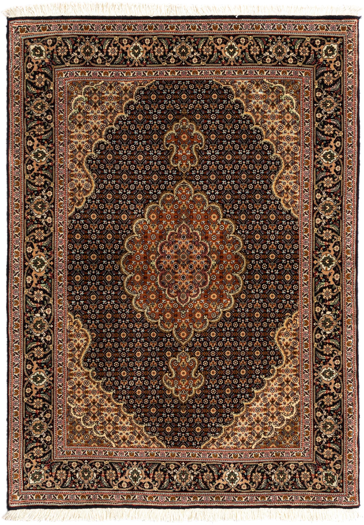 147x101 Tabriz Mahi