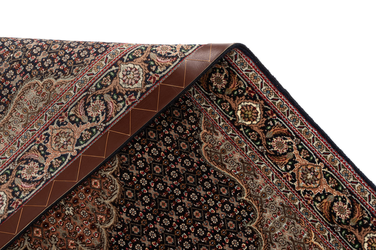171x97 Tabriz Mahi