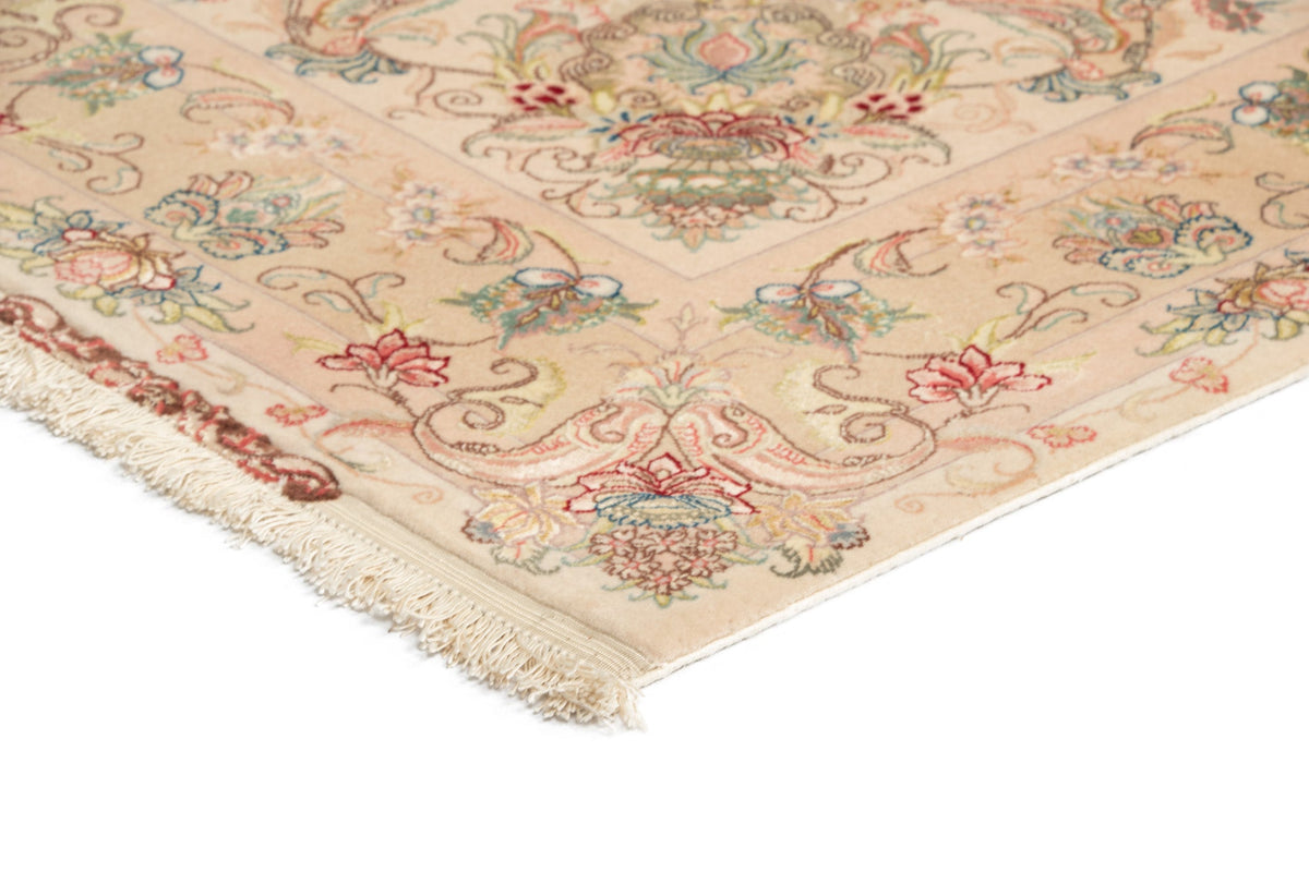 213x152 Tabriz fine