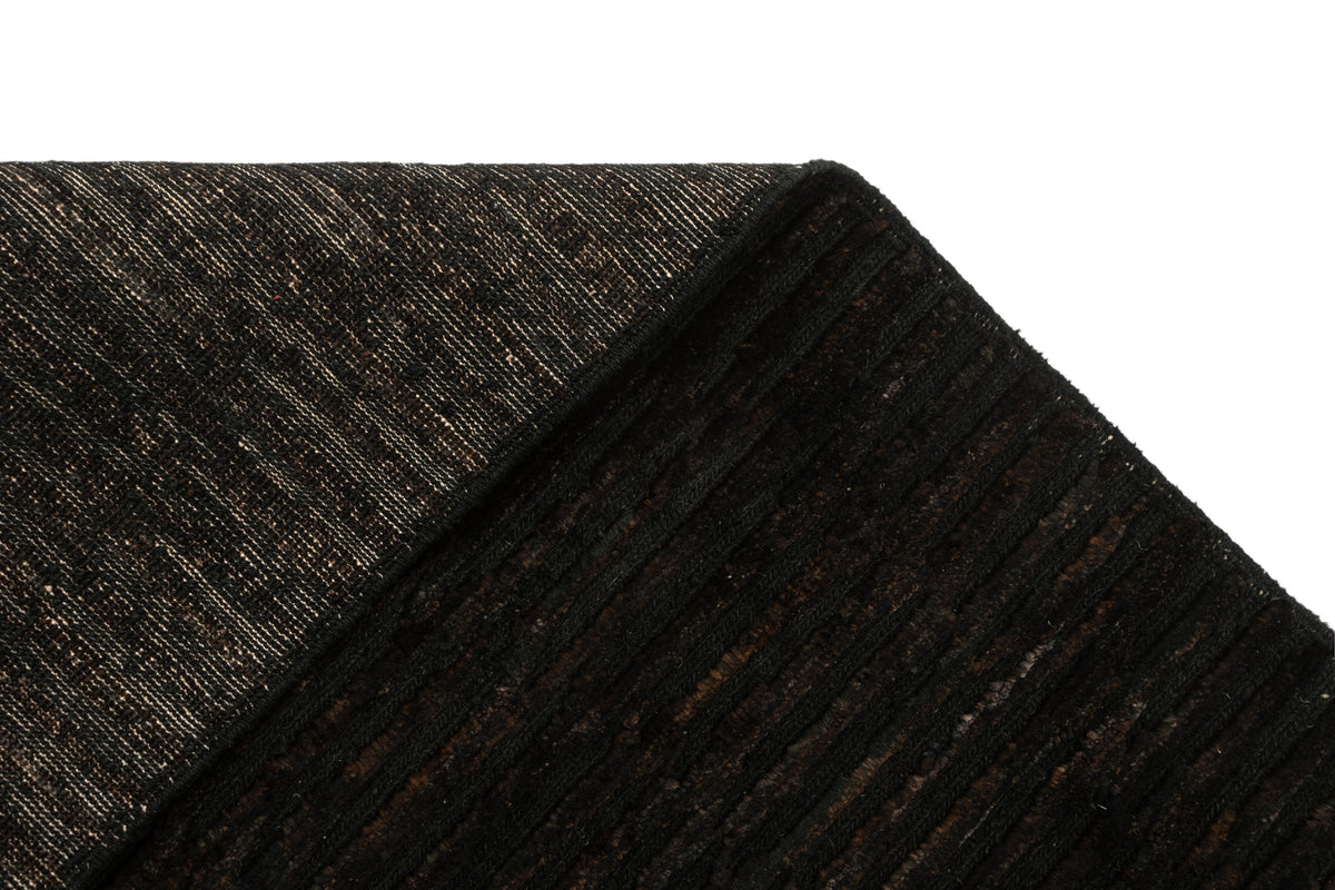 137 x 81 Juma Relief