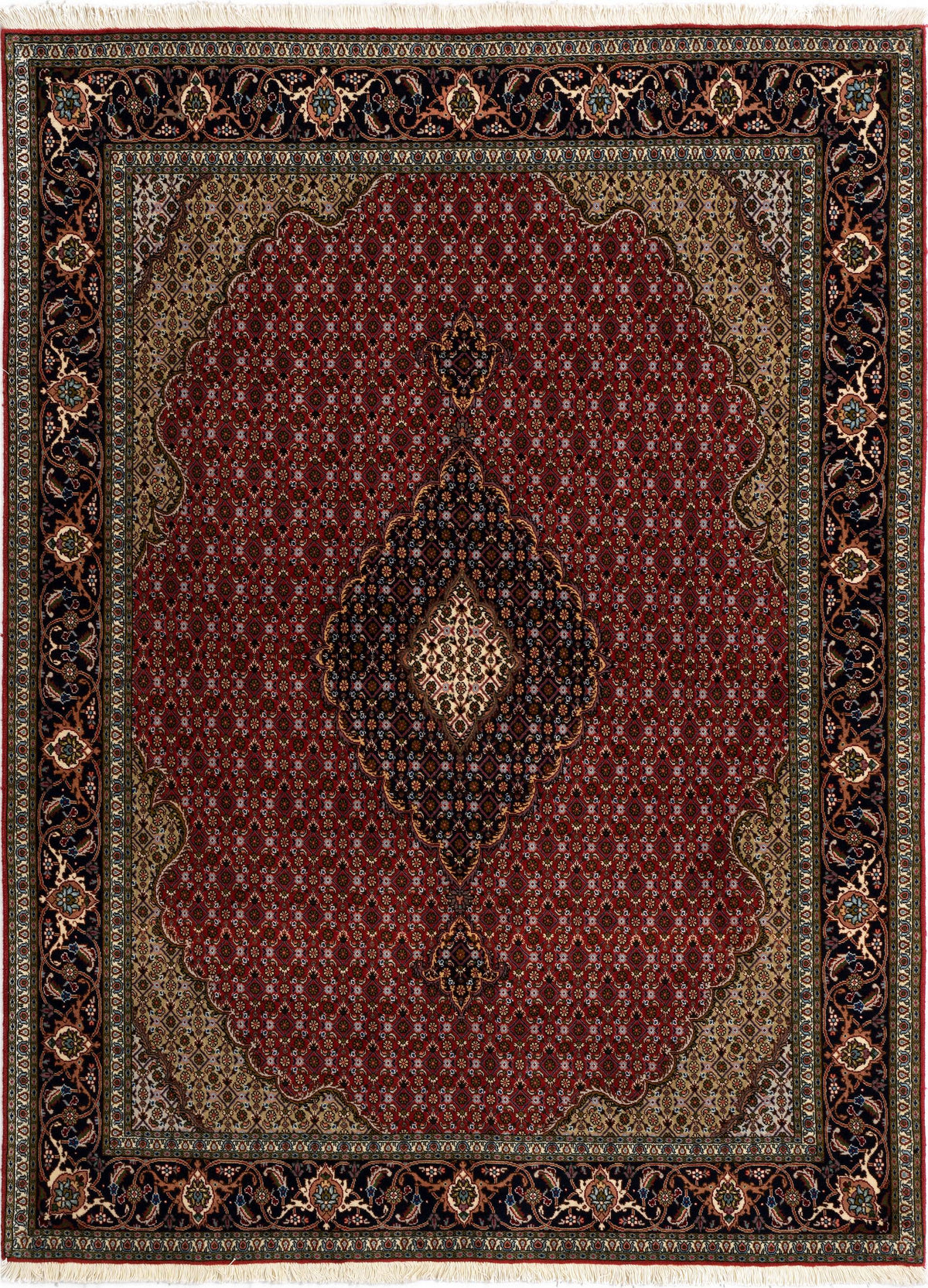 201 x 148 Täbriz mit Seide