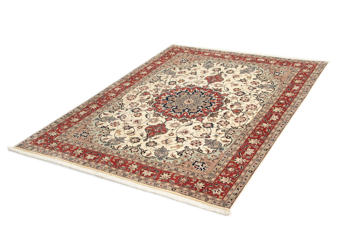 208 x 155 Täbriz mit Seide