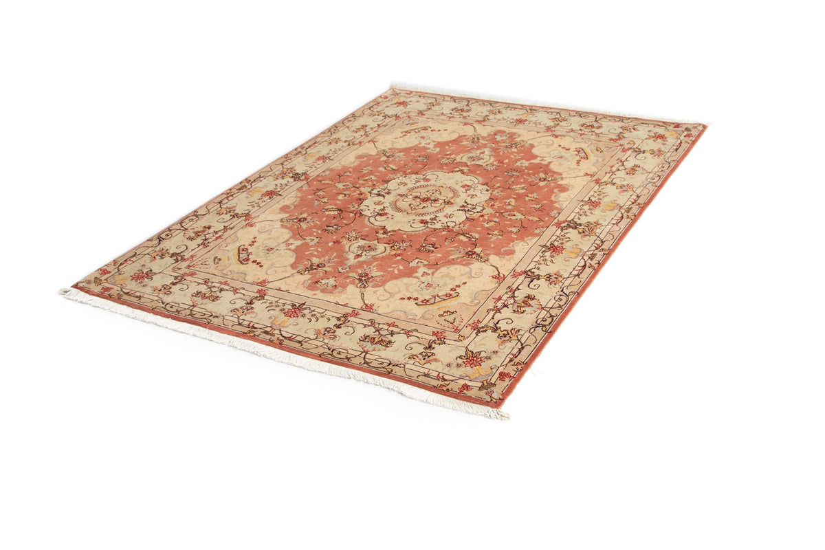 205 x 155 Täbriz mit Seide