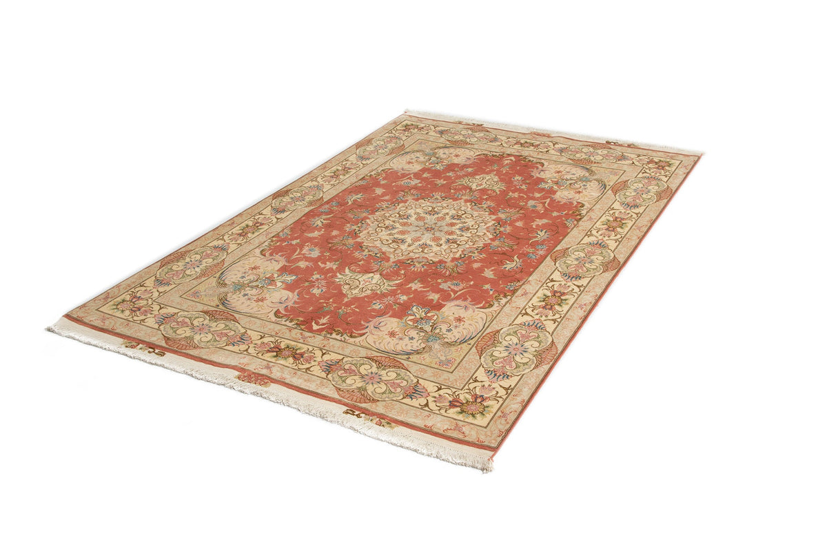 215x147 Tabriz con seta