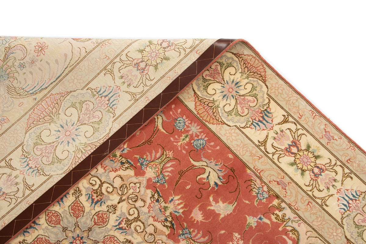 215x147 Tabriz con seta
