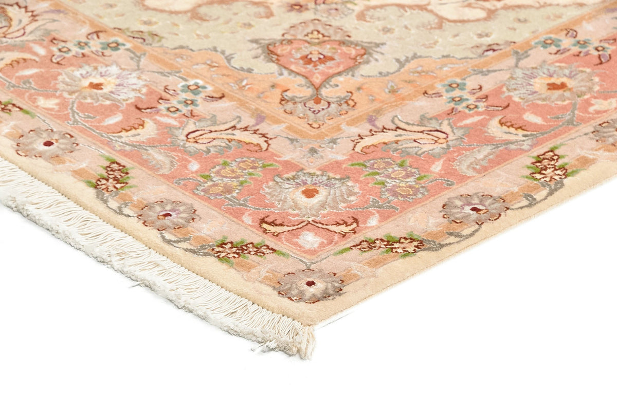 203 x 150 Täbriz mit Seide