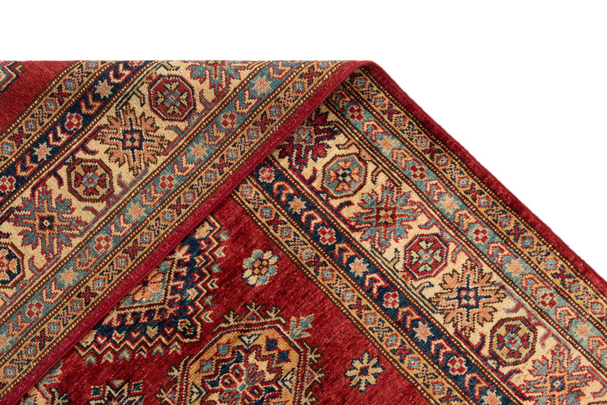 200 x 151 Kasak