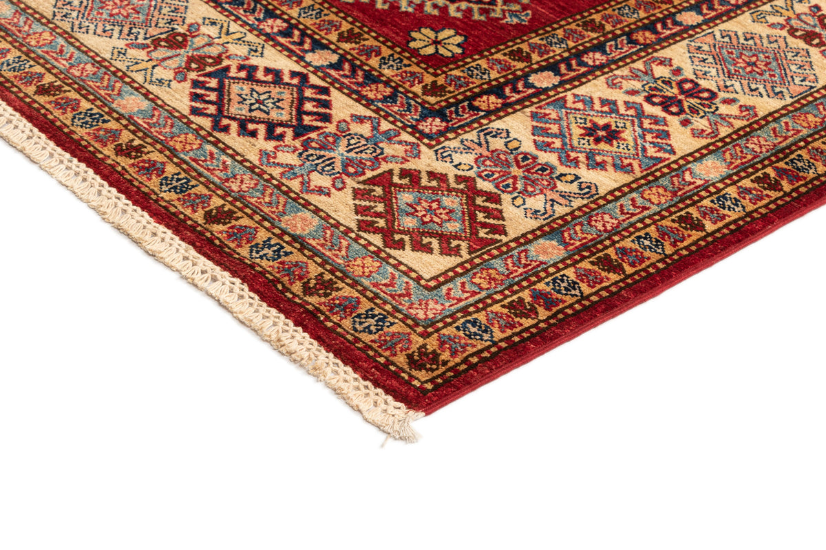 241 x 176 Kasak
