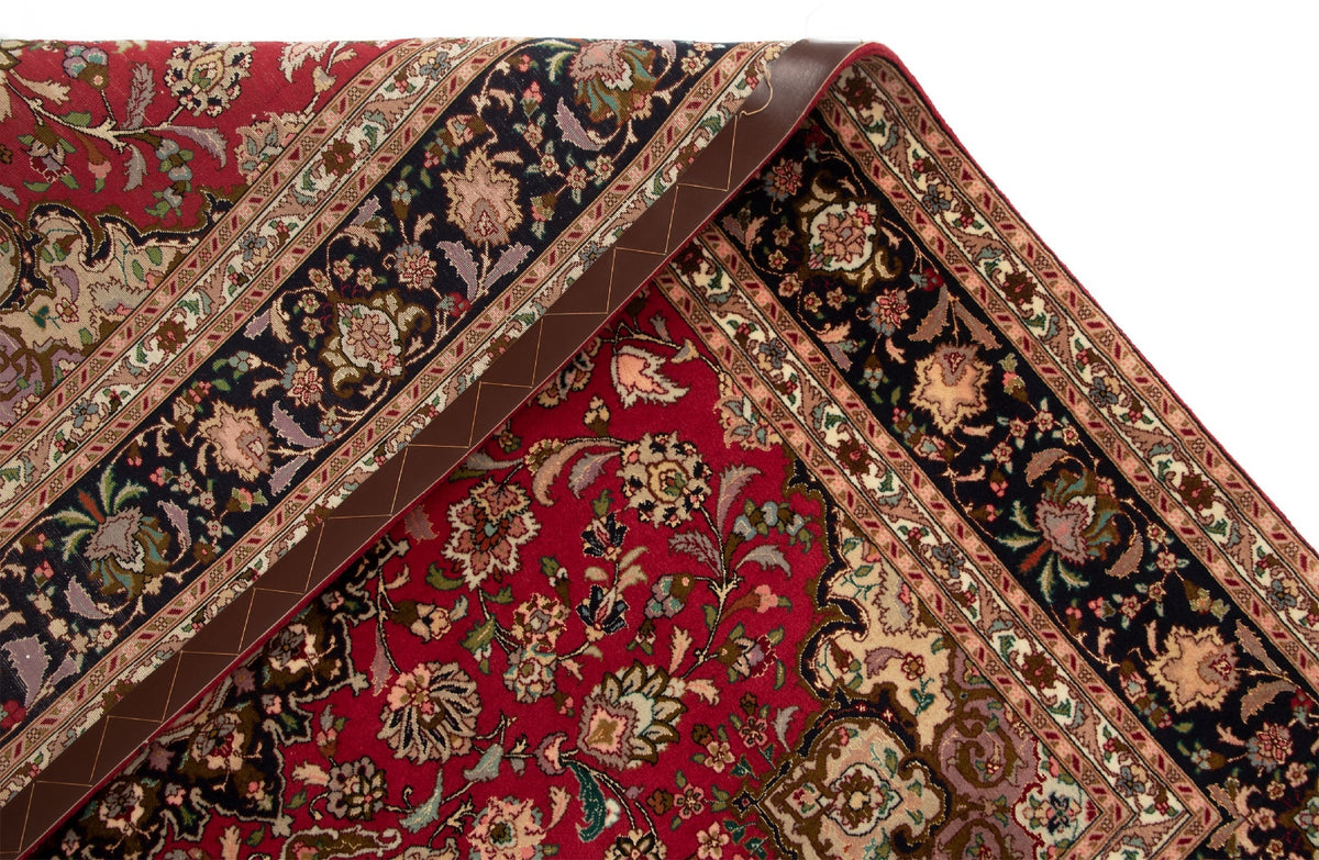 194 x 157 Täbriz mit Seide