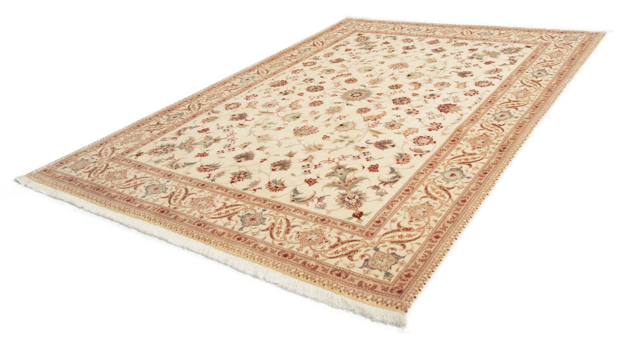 208 x 155 Tabriz con seta
