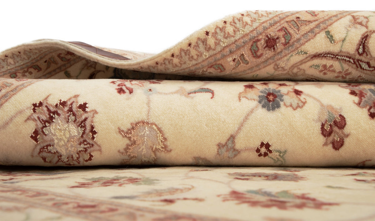 208 x 155 Tabriz con seta