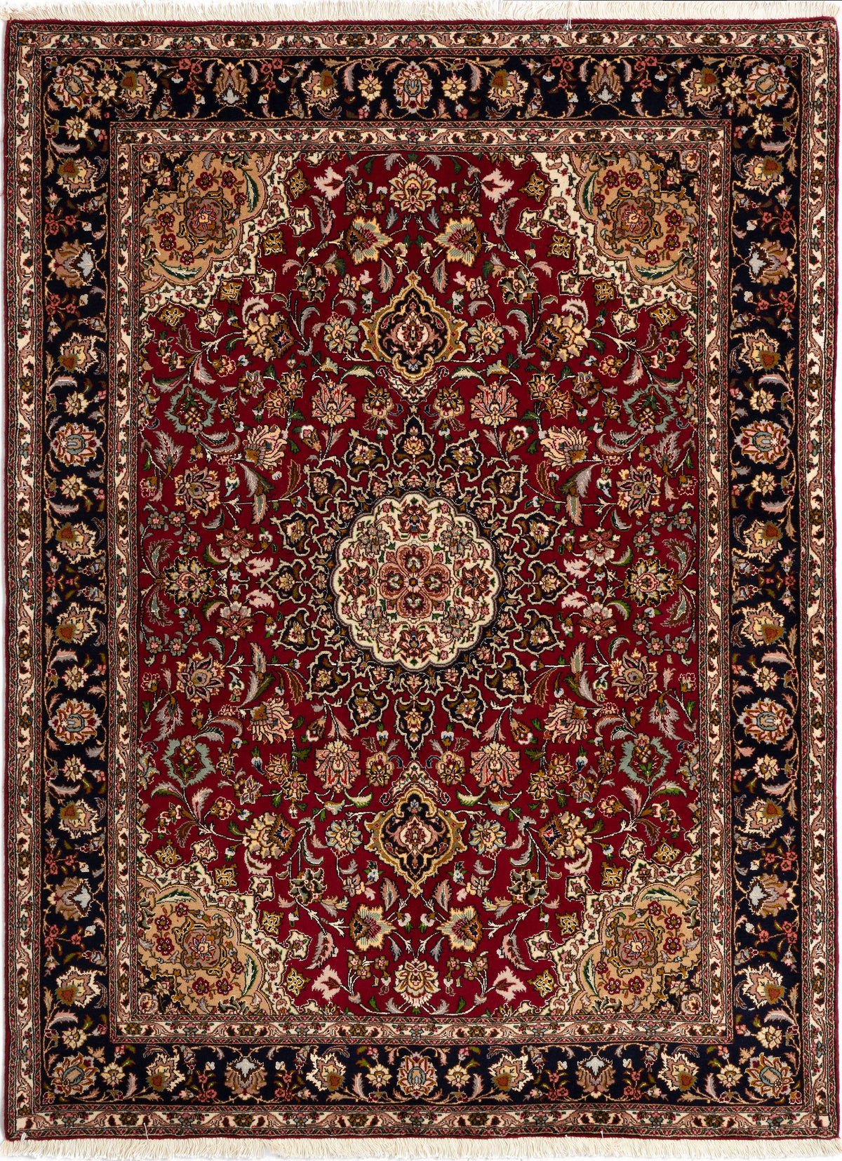 212 x 153 Täbriz mit Seide