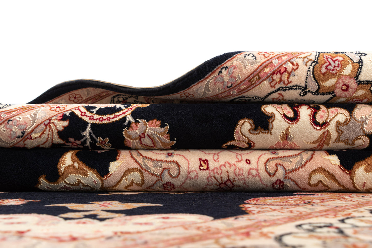 205x152 Tabriz with silk