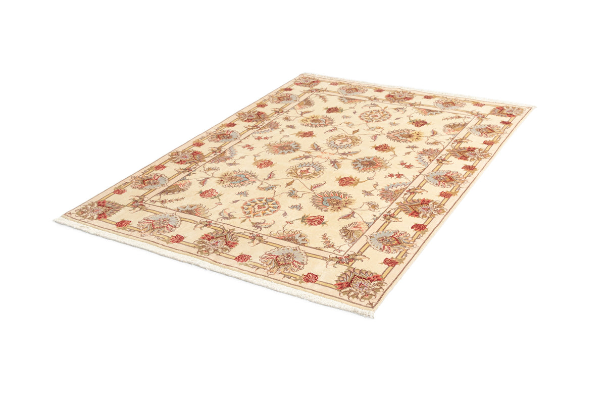 205 x 153 Täbriz mit Seide