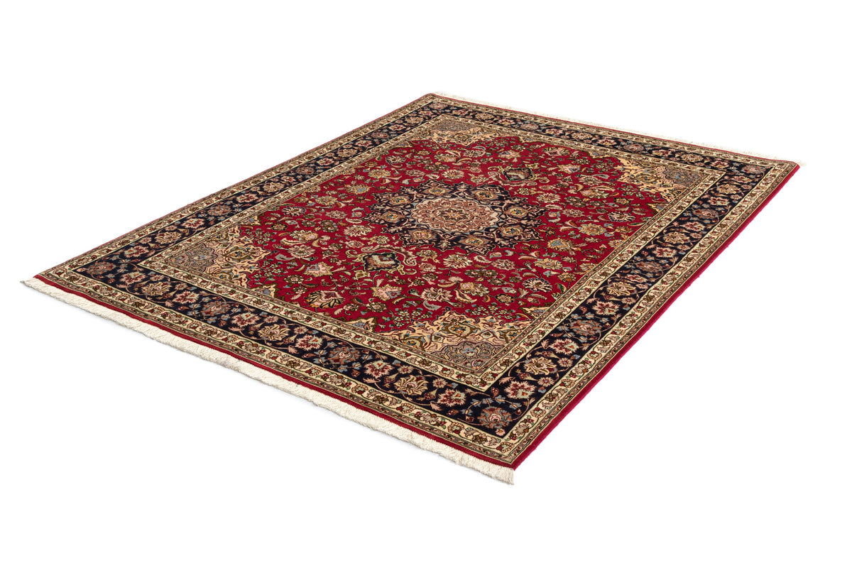 195 x 155 Täbriz mit Seide