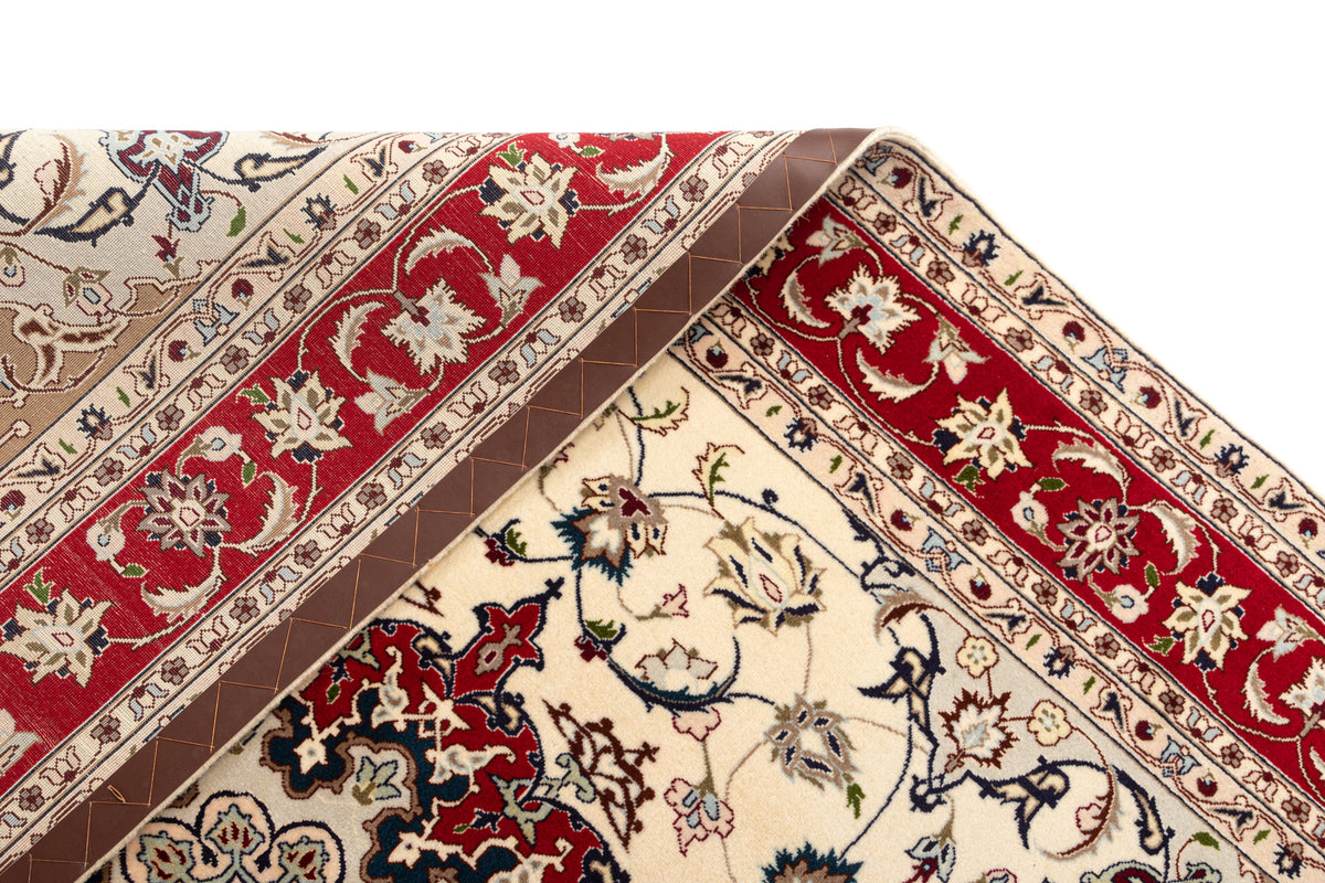 209x155 Tabriz con seta