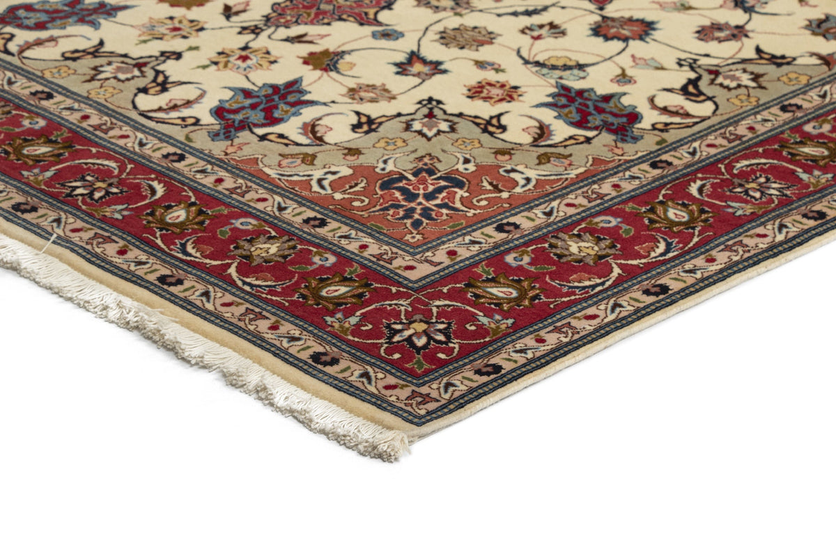 220 x 153 Tabriz con seta
