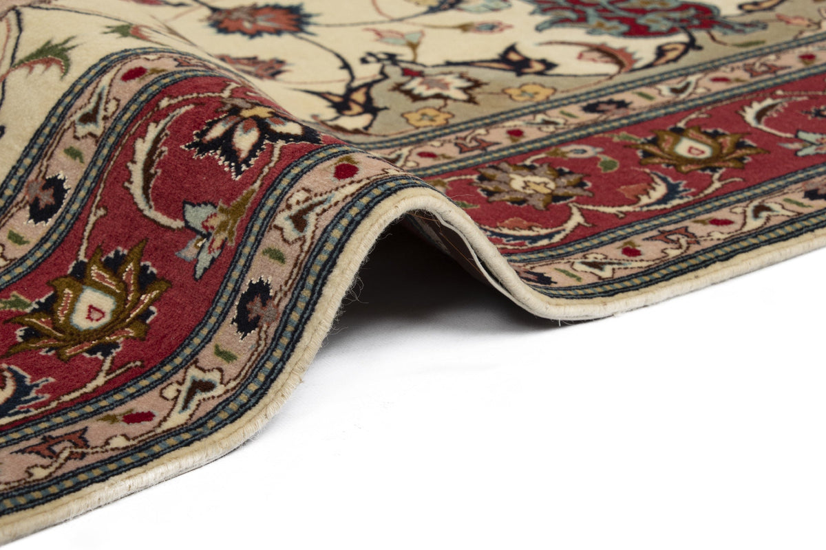 220 x 153 Tabriz con seta