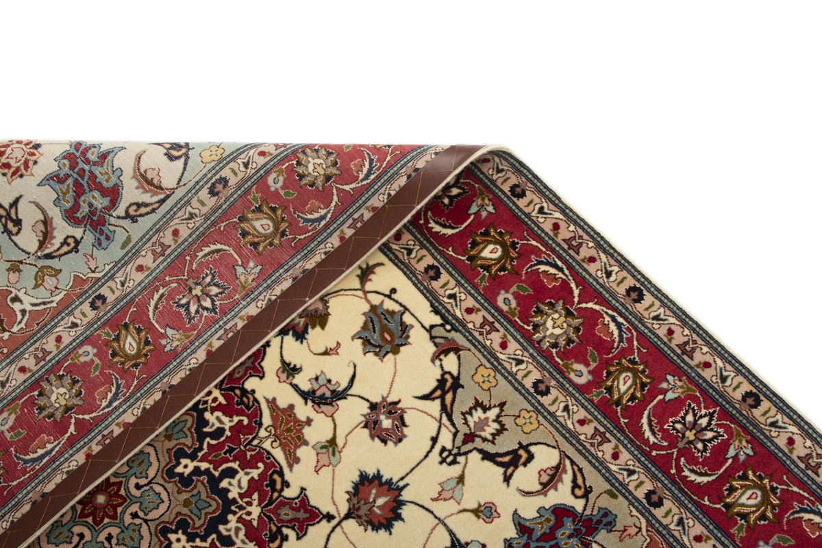 220 x 153 Tabriz con seta